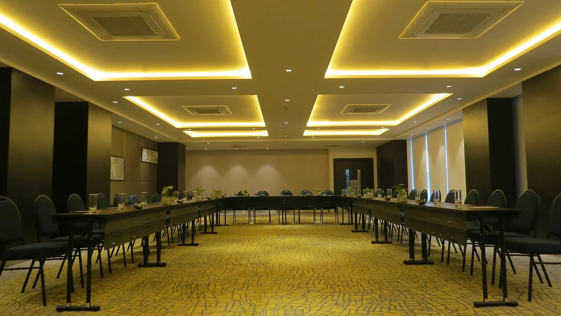 Park Inn By Radisson Gurgaon Bilaspur Manesar 4*,