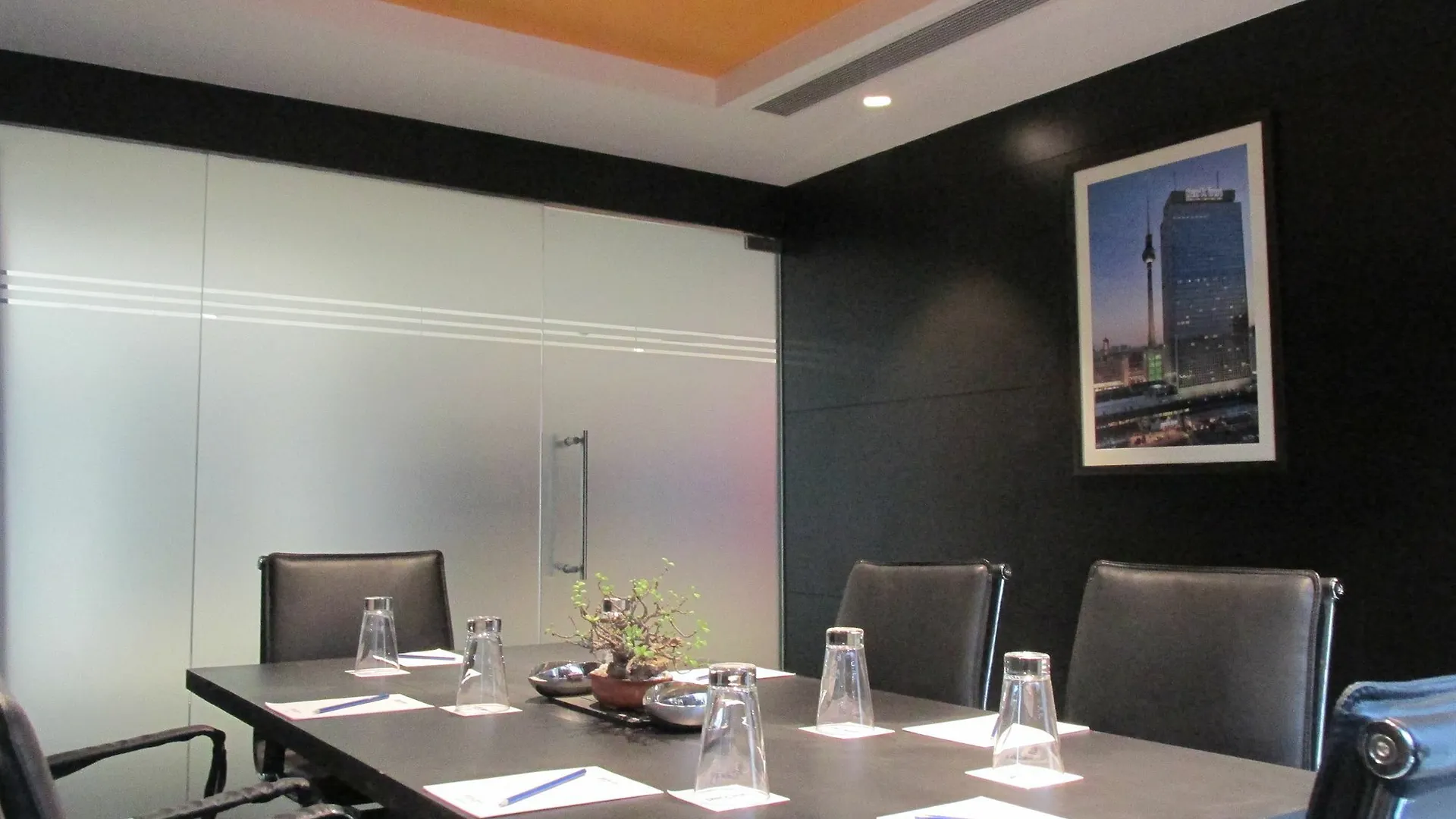 Park Inn By Radisson Gurgaon Bilaspur Manesar Otel